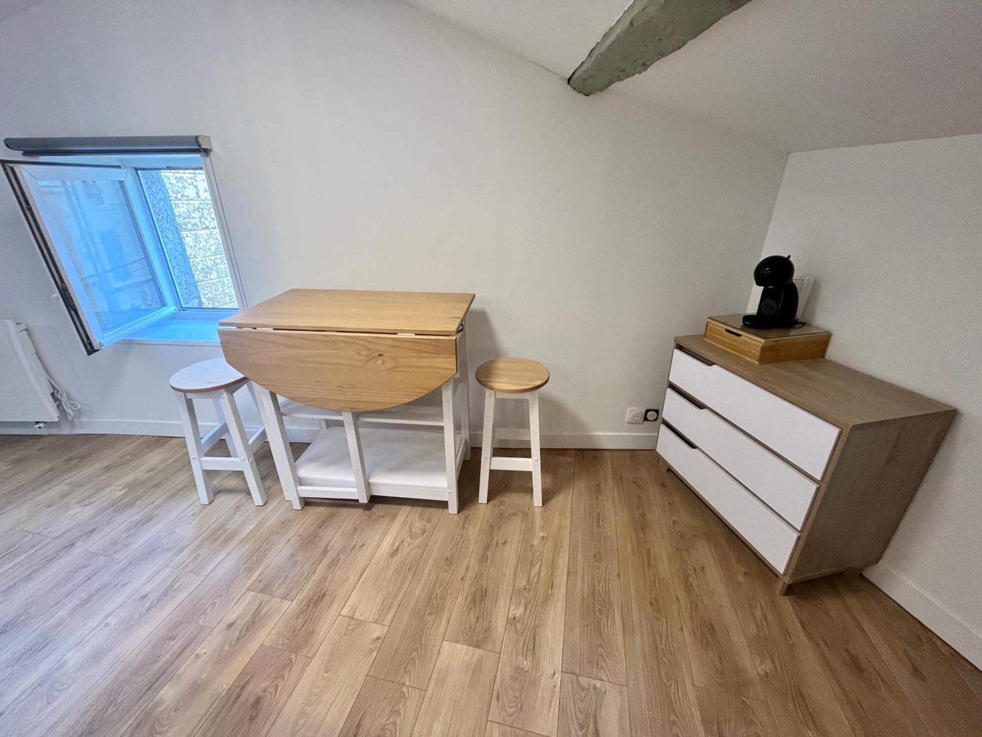 Sous Les Toits Du Parvis Lejlighed Niort Eksteriør billede